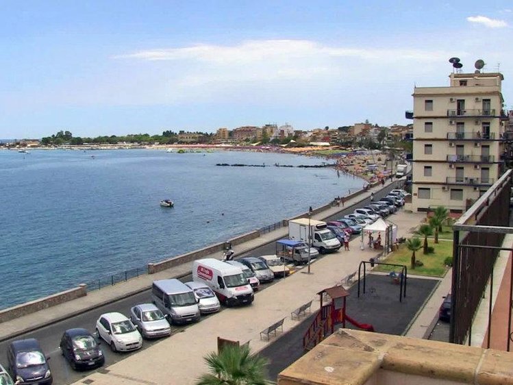 Zájezd Villa Mora Hotel ** - Sicílie - Liparské ostrovy / Giardini-Naxos - Záběry místa