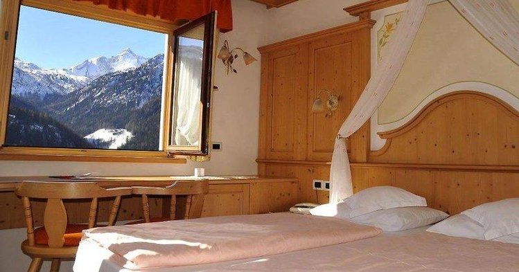Zájezd Cesa Padon *** - Jižní Tyrolsko - Dolomity / Livinallongo del Col di Lana - Příklad ubytování