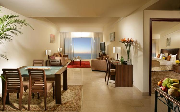 Zájezd Ramada Beach Hotel Ajman **** - Al Ain / Ajman - Příklad ubytování