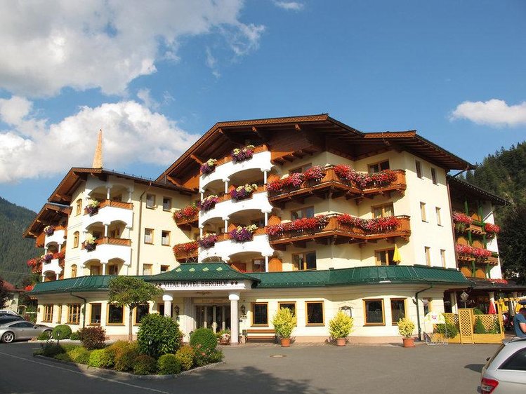 Zájezd Vital-Hotel Berghof **** - Tyrolsko / Erpfendorf - Záběry místa