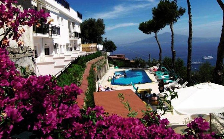 Zájezd Villa Fiorita Hotel *** - pobřeží Amalfi - Neapolský záliv / Sorrent - Záběry místa