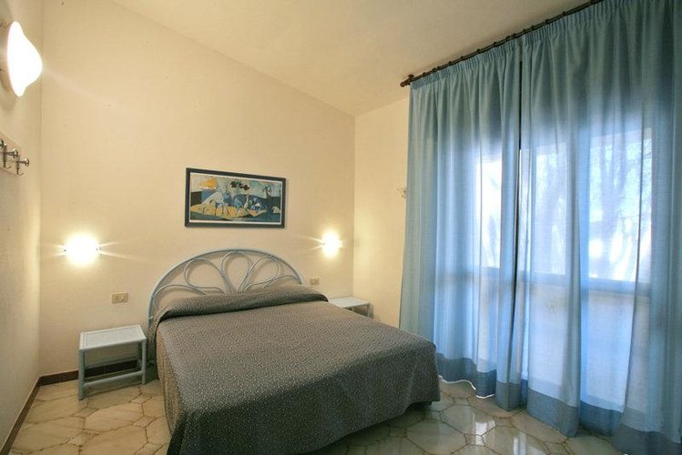 Zájezd Club Hotel Baiaverde & Club Residence Baiaverde *** - Sardinie / Valledoria - Příklad ubytování