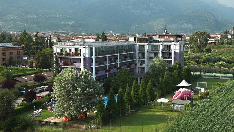 Zájezd Ambassador Suite *** - Lago di Garda a Lugáno / Riva del Garda - Záběry místa