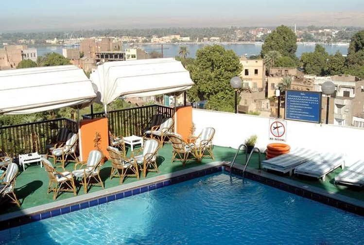Zájezd Emilio Hotel *** - Luxor, Lybijská poušť a Asuán / Luxor - Bazén