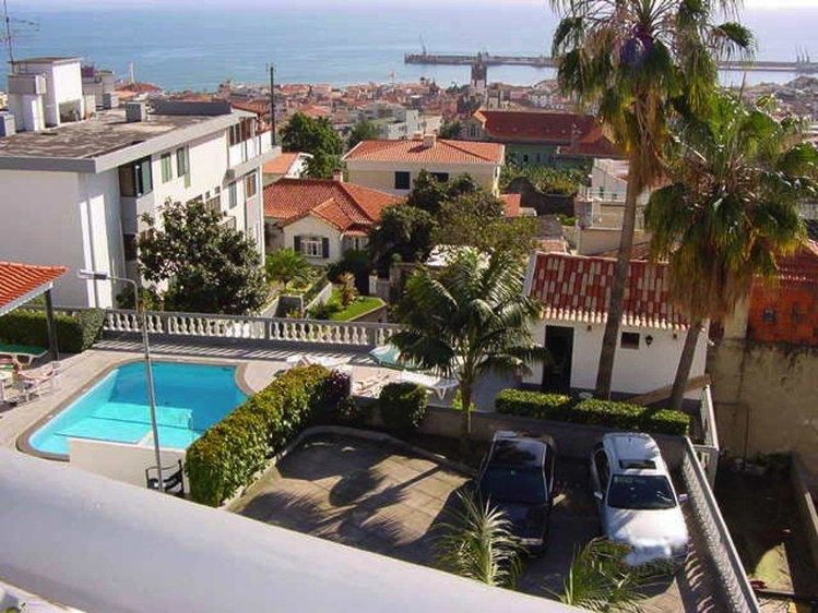 Zájezd Residencial Pina ** - Madeira / Funchal - Bazén