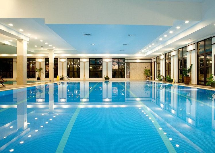 Zájezd Grand Hotel Velingra ***** - Bulharsko - vnitrozemí / Welingrad - Vnitřní bazén