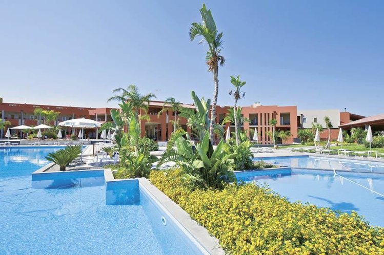 Zájezd VOI Baia di Tindari Resort **** - Sicílie - Liparské ostrovy / Tindari - Bazén