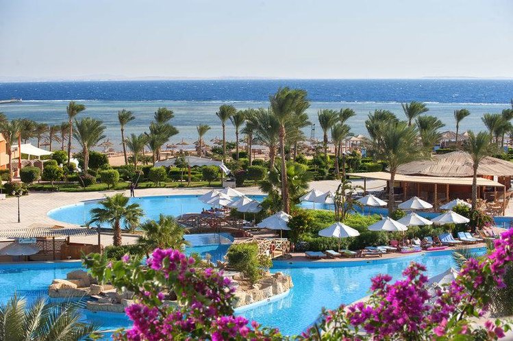 Zájezd Amwaj Oyoun Resort & Spa ***** - Šarm el-Šejch, Taba a Dahab / Sharm el Sheikh - Bazén
