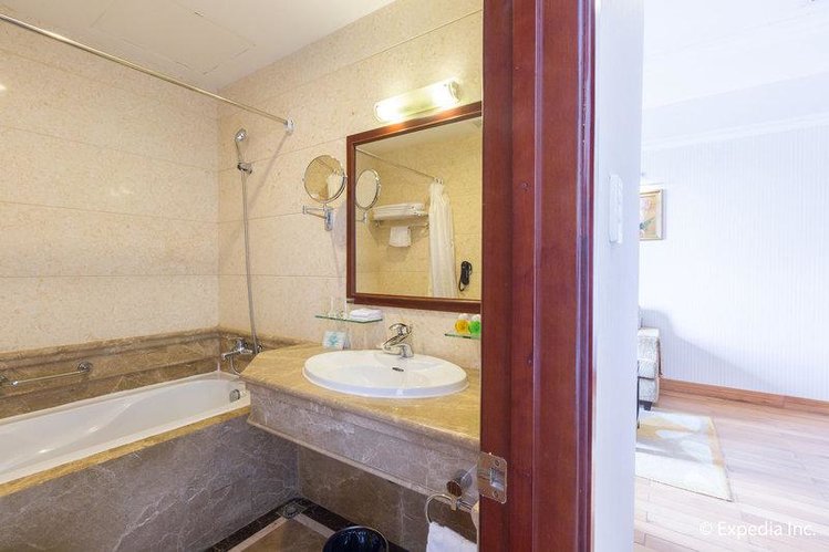 Zájezd First Hotel **** - Vietnam / Ho Či Minovo Město - Koupelna