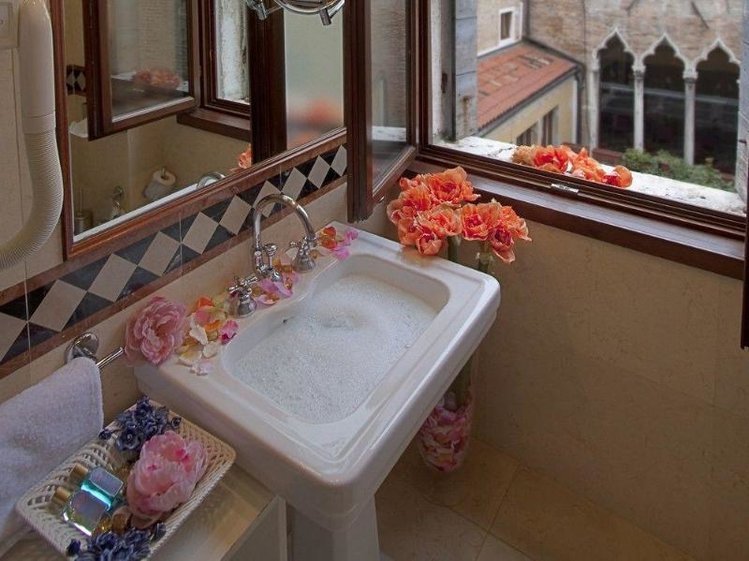 Zájezd Al Ponte Dei Sospiri **** - Benátsko / Benátky - Koupelna