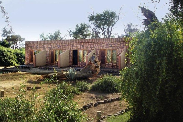 Zájezd Brandberg White Lady Lodge **+ - Namibie / Damaraland - Záběry místa