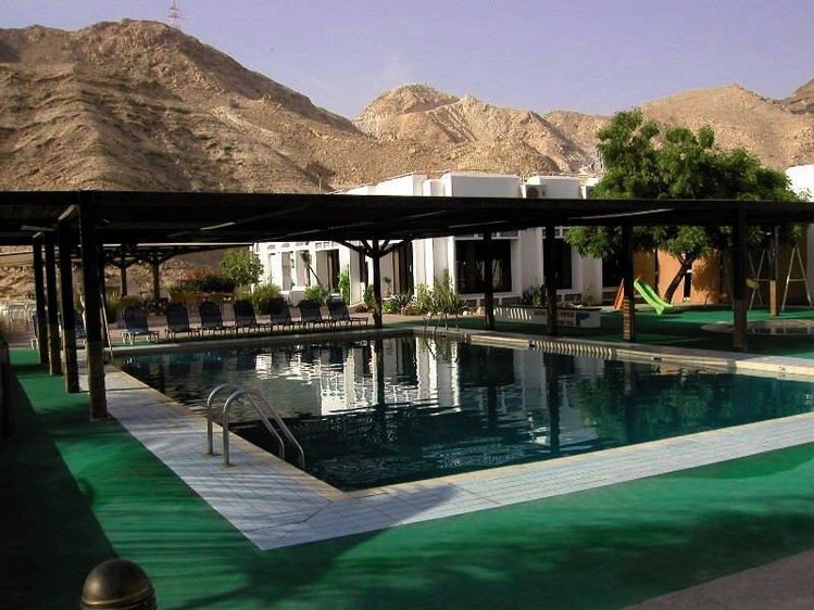 Zájezd Oman Dive Center Resort **** - Omán / Muscat - Bazén