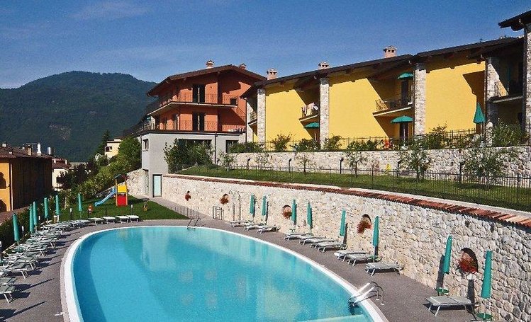 Zájezd Residence Besáss **** - Lago di Garda a Lugáno / Tignale - Bazén