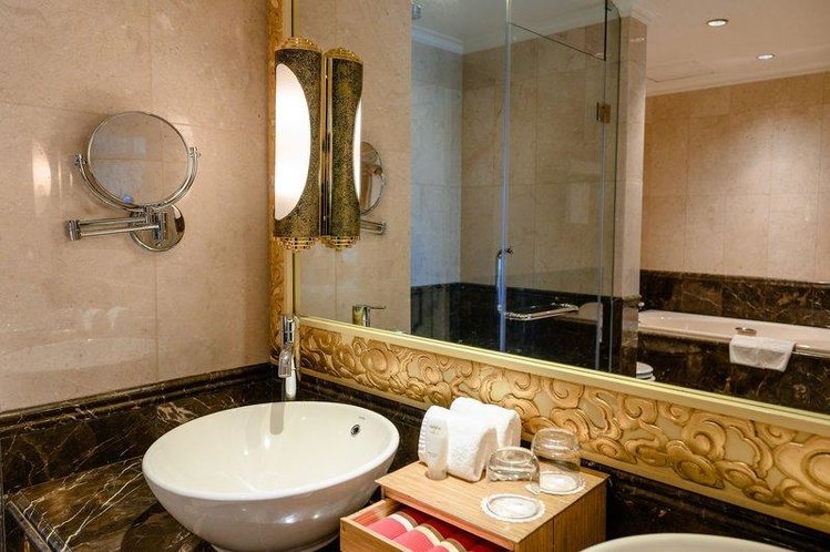 Zájezd Imperial Hotel Hue **** - Vietnam / Hue - Koupelna