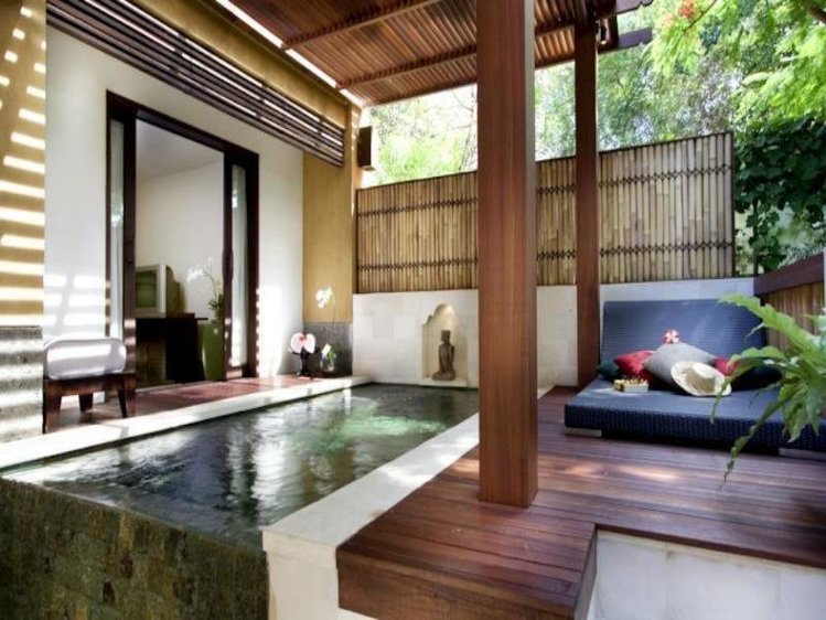Zájezd The Sandi Phala ***** - Bali / Tuban - Vnitřní bazén