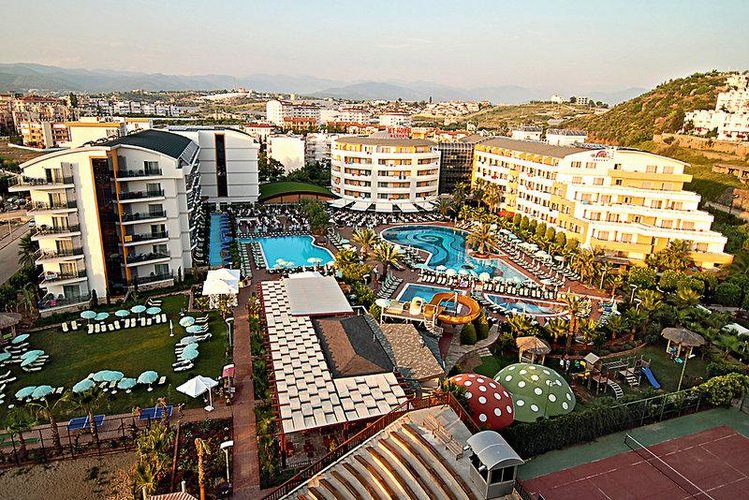 Zájezd My Home Resort **** - Turecká riviéra - od Side po Alanyi / Avsallar a Incekum - Terasa