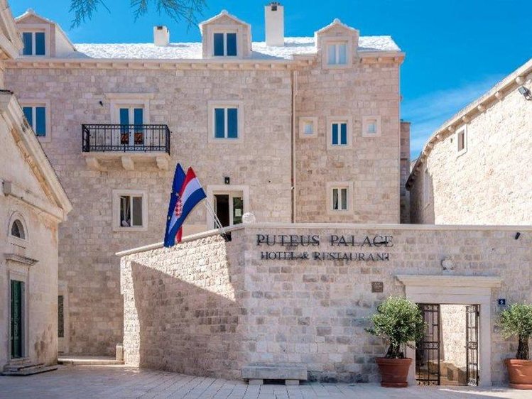 Zájezd Puteus Palace  - Jižní Dalmácie a jiné ostrovy / Pucisca - Záběry místa
