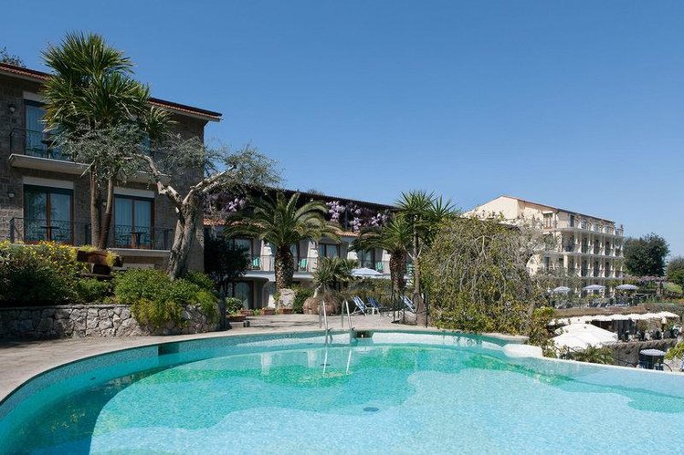 Zájezd Grand Hotel Capodimonte **** - pobřeží Amalfi - Neapolský záliv / Sorrent - Bazén