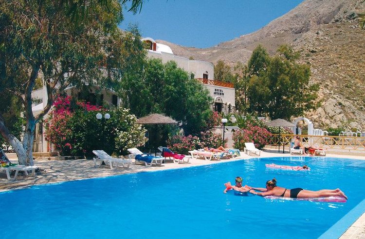 Zájezd Artemis Hotel ** - Santorini / Perissa - Bazén