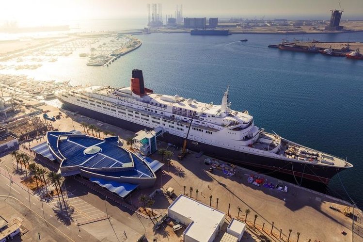 Zájezd Queen Elizabeth 2 **** - S.A.E. - Dubaj / Dubaj - Moře / Přístav / Loď