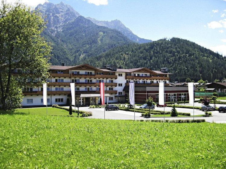 Zájezd elaya hotel steinplatte **** - Tyrolsko / Waidring - Záběry místa