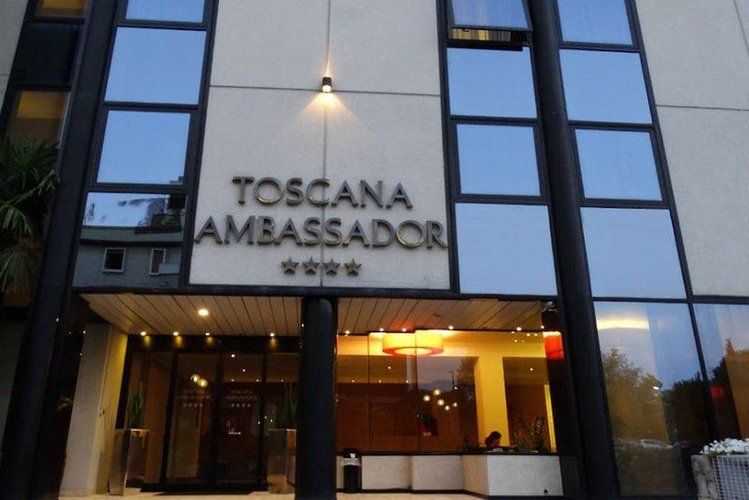 Zájezd Toscana Ambassador **** - Toskánsko / Poggibonsi - Bar