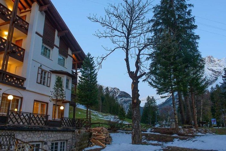 Zájezd Park Hotel Faloria *** - Jižní Tyrolsko - Dolomity / Canazei - Záběry místa