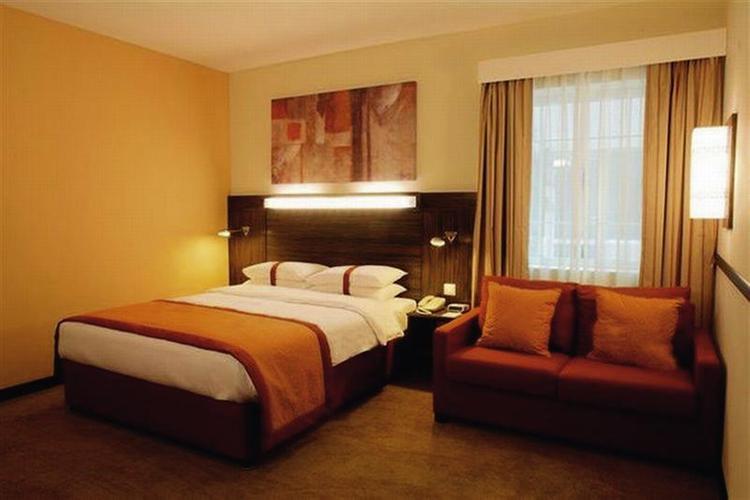 Zájezd Holiday Inn Express Dubai - Safa Park *** - S.A.E. - Dubaj / Dubaj - Příklad ubytování