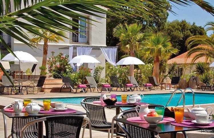 Zájezd Golfe Hotel ***+ - Korsika / Porto-Vecchio - Bazén