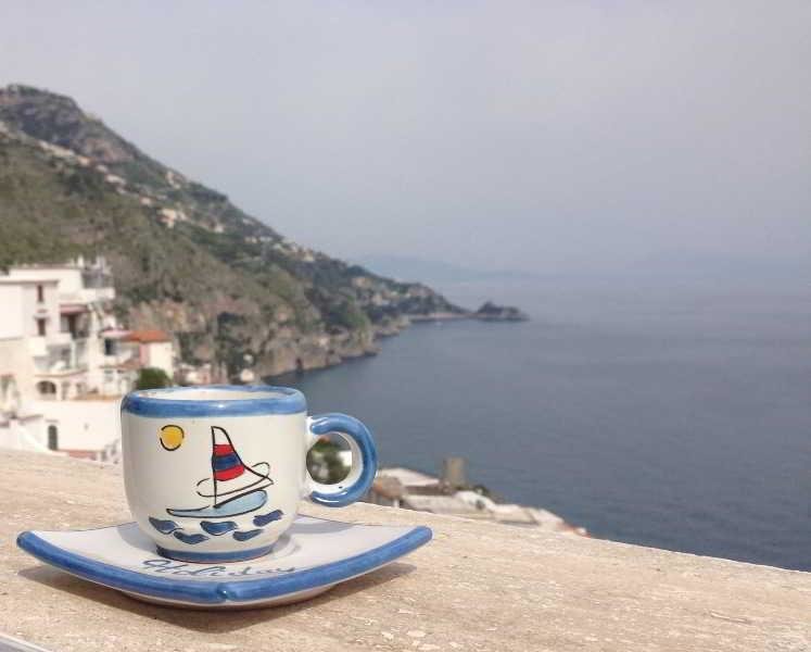 Zájezd Holiday *** - pobřeží Amalfi - Neapolský záliv / Praiano - Záběry místa