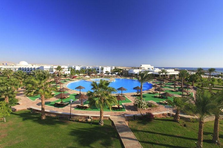 Zájezd The Coral Beach Rotana Resort-Montazah **** - Šarm el-Šejch, Taba a Dahab / Sharm el Sheikh - Bazén