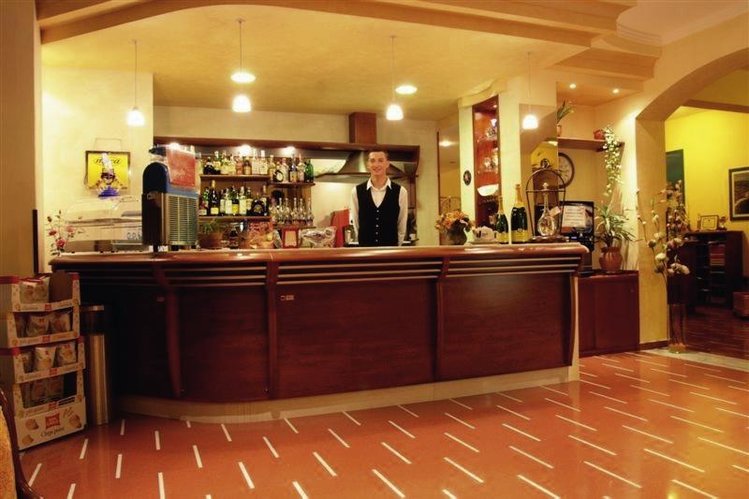 Zájezd La Bussola Hotel Restaurant *** - Kalábrie / Capo Vaticano - Vstup