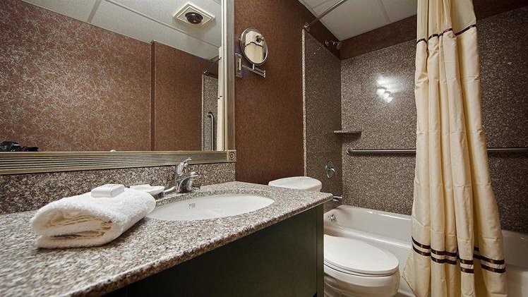 Zájezd Best Western Plus Murray Hill Inn & Suites  - New Jersey / New Providence - Koupelna