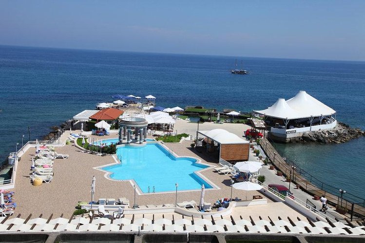 Zájezd Dome Hotel **** - Severní Kypr / Girne - Bazén