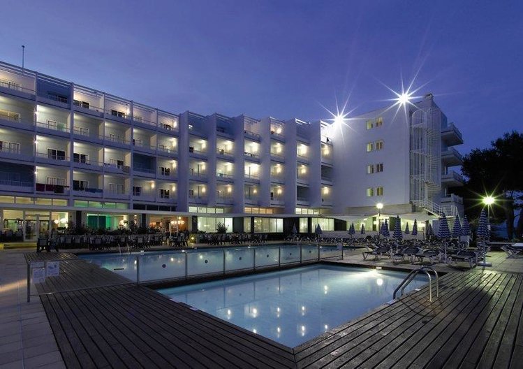 Zájezd Palladium Hotel Don Carlos ****+ - Ibiza / Santa Eulalia del Rio - Bazén