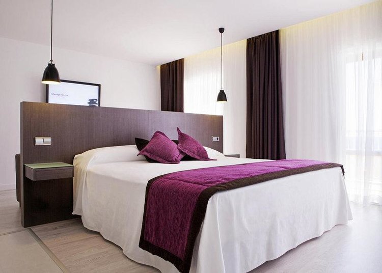 Zájezd Palladium Hotel Don Carlos ****+ - Ibiza / Santa Eulalia del Rio - Příklad ubytování