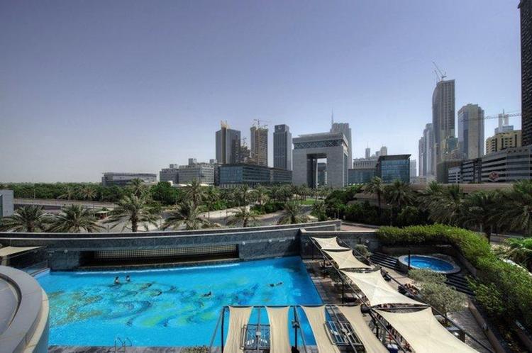 Zájezd Jumeirah Emirates Towers *****+ - S.A.E. - Dubaj / Dubaj - Bazén