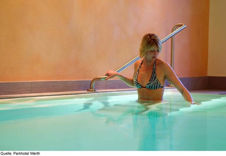 Zájezd Parkhotel Werth **** - Jižní Tyrolsko - Dolomity / Bozen - Vnitřní bazén