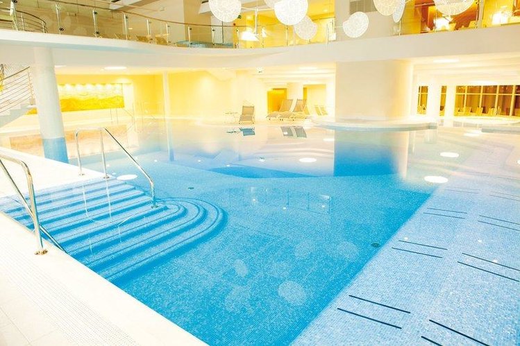Zájezd 4* Roulette Lifeclass Hotels Portoroz **** - Slovinsko / Slowenien - Vnitřní bazén