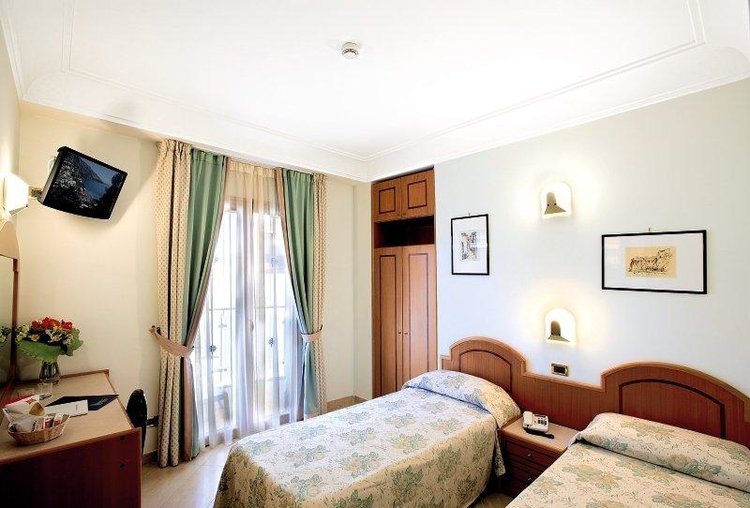 Zájezd Comfort Hotel Gardenia Sorrento Coast *** - pobřeží Amalfi - Neapolský záliv / Sorrent - Příklad ubytování