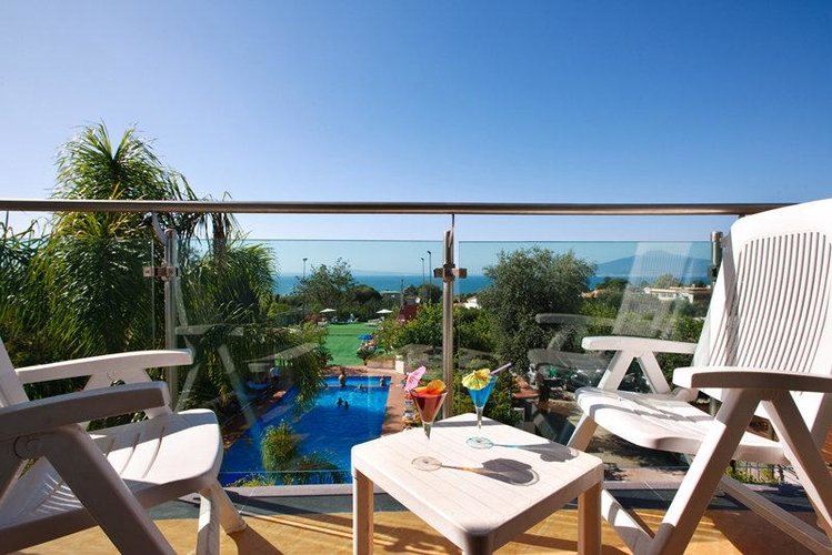 Zájezd Comfort Hotel Gardenia Sorrento Coast *** - pobřeží Amalfi - Neapolský záliv / Sorrent - Smíšené