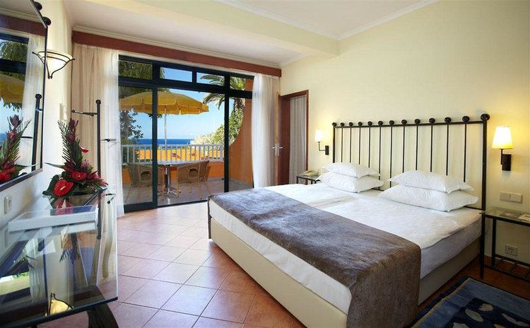 Zájezd Galo Resort Hotel Alpino Atlântico **** - Madeira / Caniço - Příklad ubytování