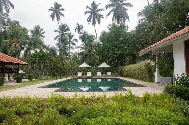 Zájezd Taru Villas Riva Negombo **** - Srí Lanka / Negombo - Bazén