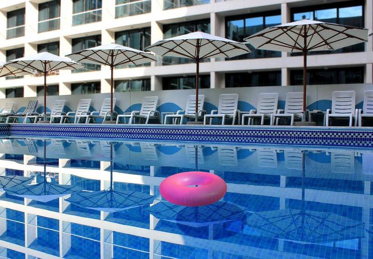 Zájezd Golden Sands Hotel Apartments *** - S.A.E. - Dubaj / Dubaj - Bazén