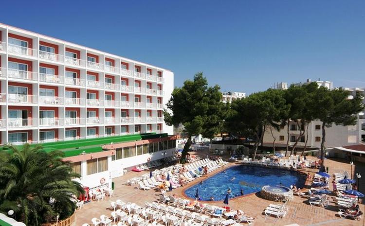 Zájezd azuLine Hotel Coral Beach *** - Ibiza / Es Canar - Záběry místa
