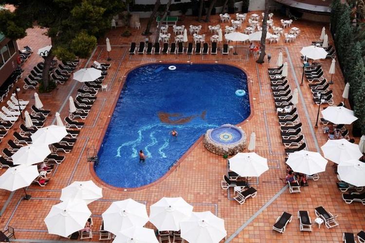 Zájezd azuLine Hotel Coral Beach *** - Ibiza / Es Canar - Bazén