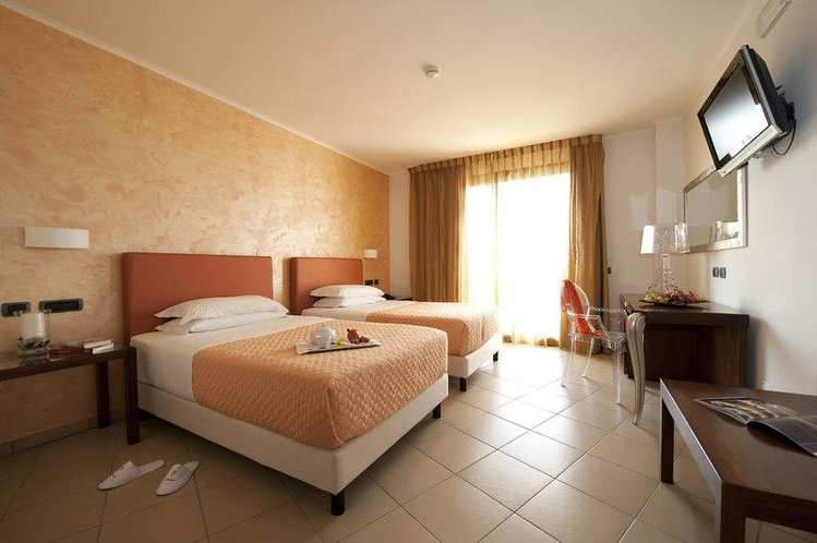 Zájezd Grand Hotel Sofia **** - Sicílie - Liparské ostrovy / Noto - Příklad ubytování