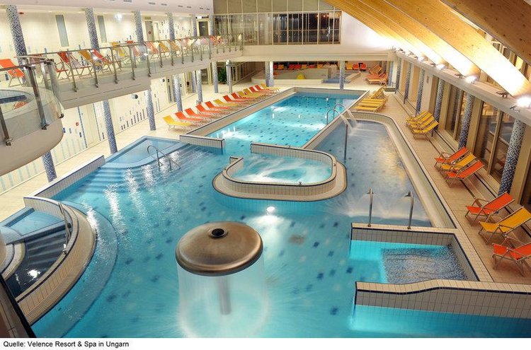 Zájezd Velence Resort & Spa **** - Budapešť a okolí / Velence - Vnitřní bazén