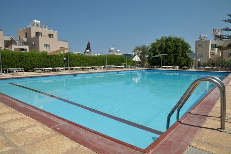Zájezd Debbie Xenia Apartments *** - Kypr / Protaras - Bazén