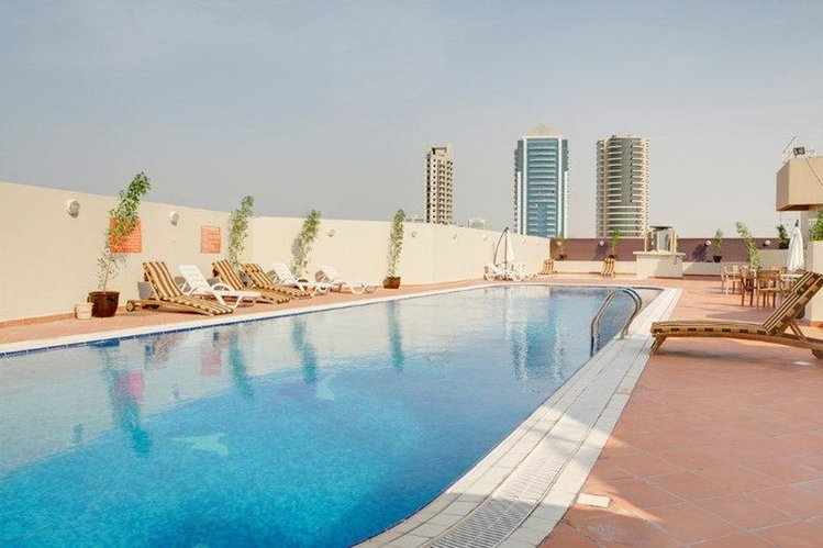 Zájezd Fortune Grand Hotel Apartment *** - S.A.E. - Dubaj / Dubaj - Bazén